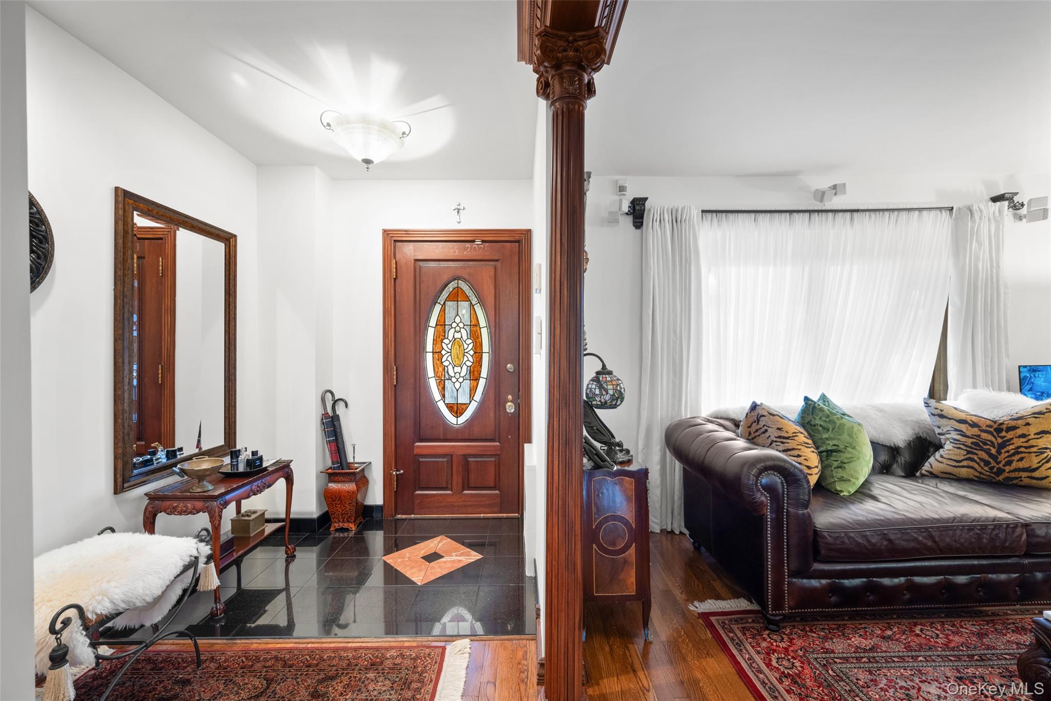 #6 photo, 51-01 64th Street, クイーンズ区 Woodside , NY 11377