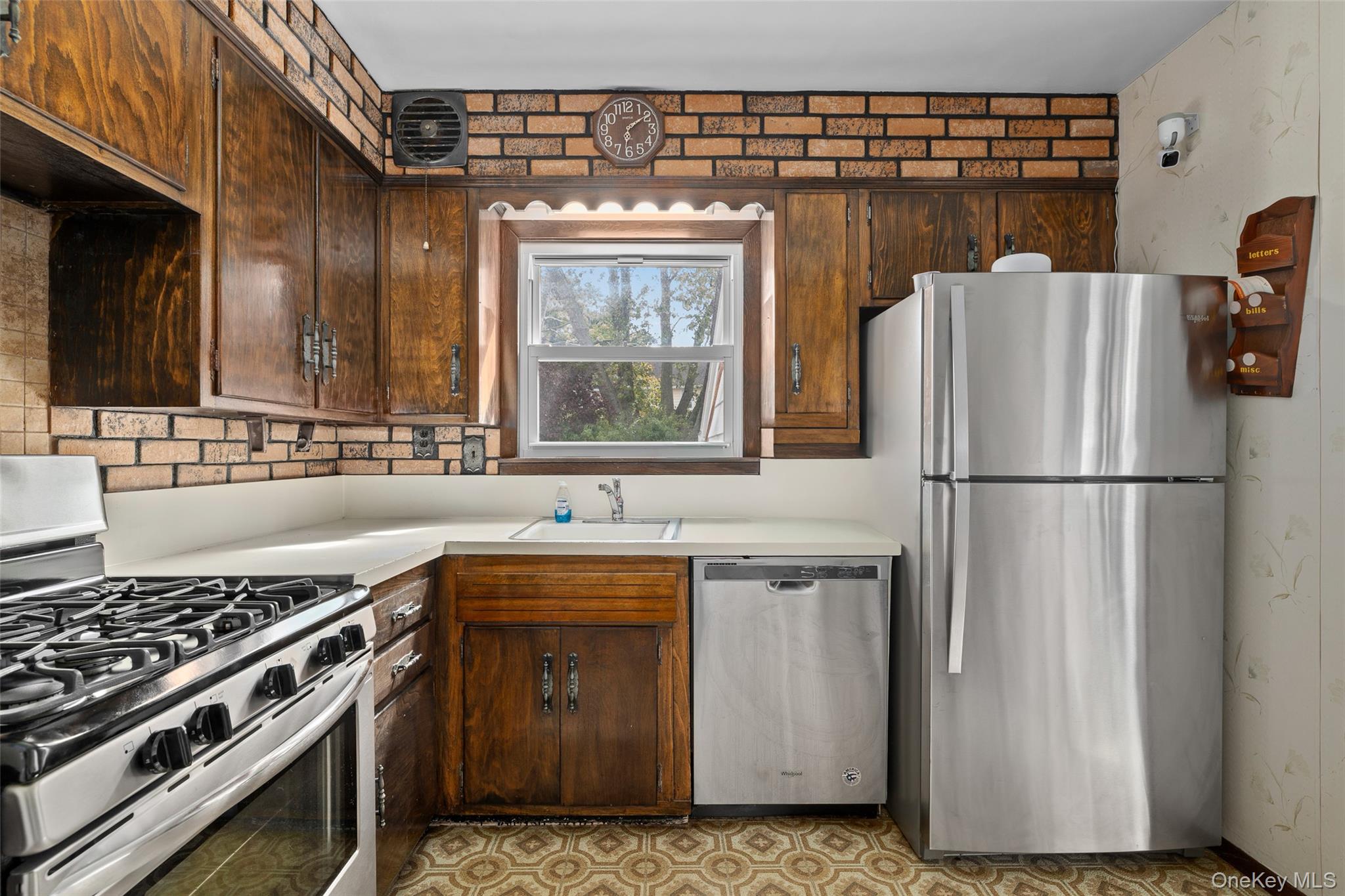 #15 photo, 2975 Oceanside Road, ナッソー郡 Oceanside , NY 11572