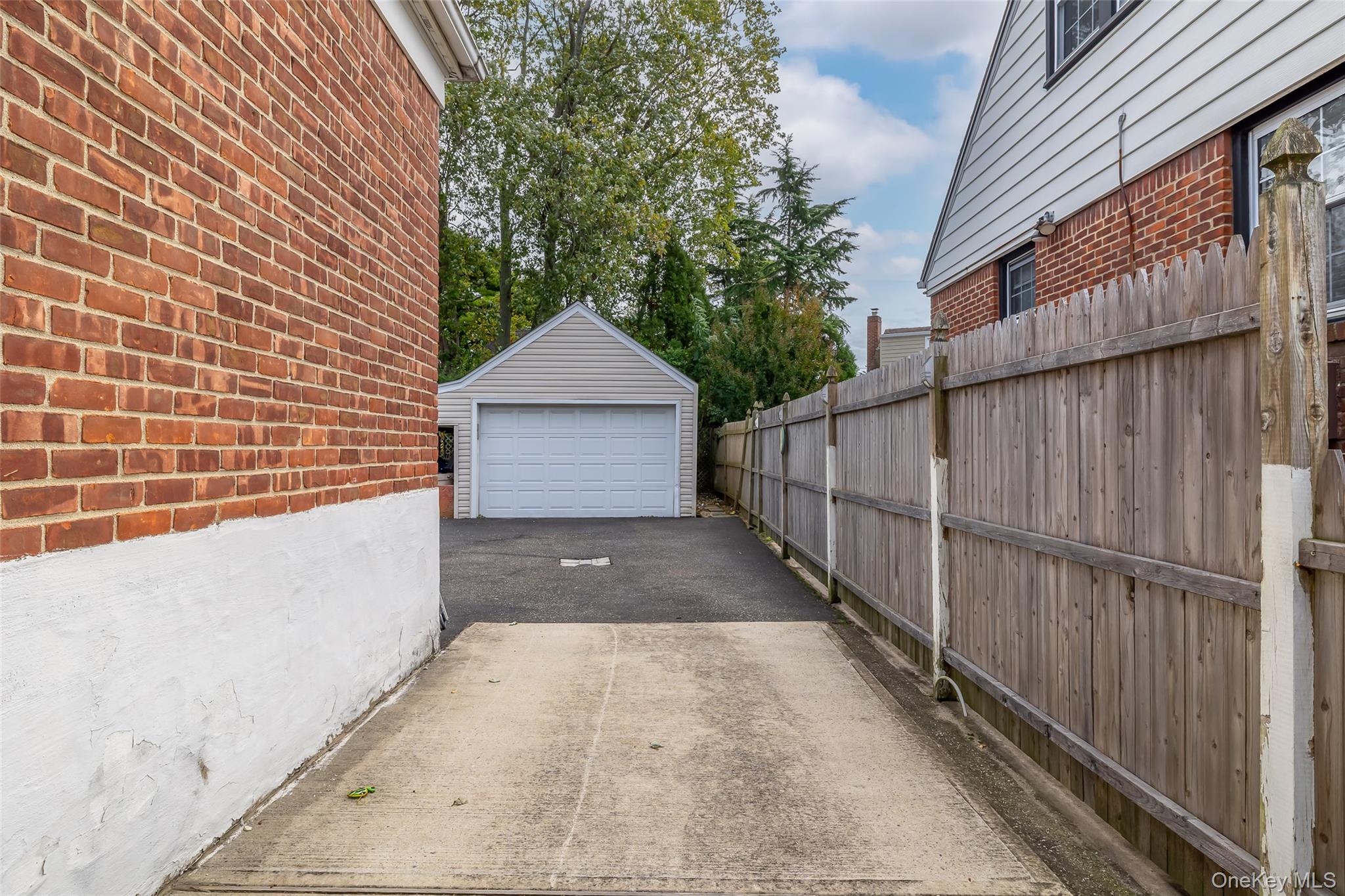 #20 photo, 2975 Oceanside Road, ナッソー郡 Oceanside , NY 11572