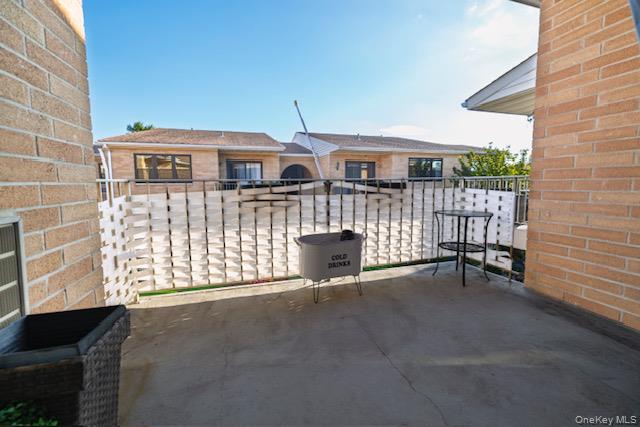 #12 photo, 214 Westend Avenue, ナッソー郡 Freeport , NY 11520