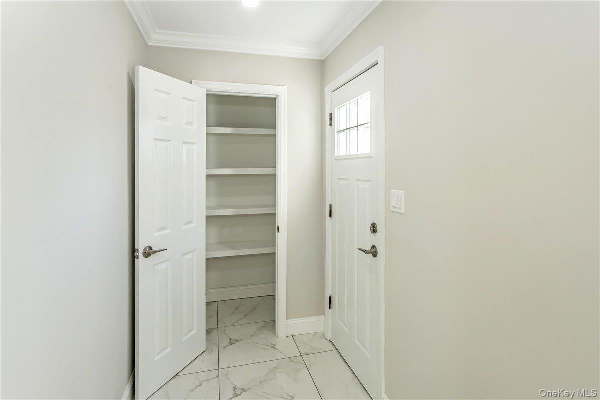 #13 photo, 75 Wesleyan Road, Smithtown , NY 11787