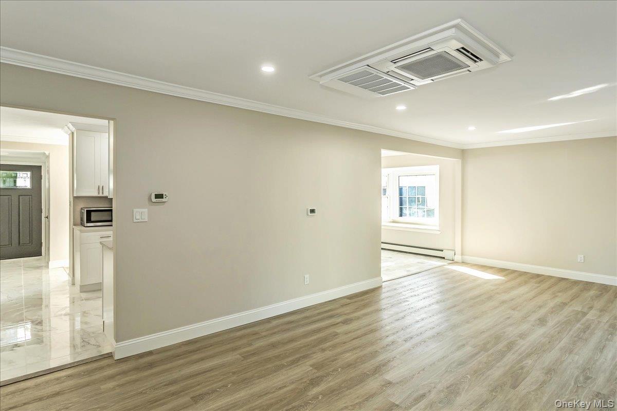 #15 photo, 75 Wesleyan Road, Smithtown , NY 11787