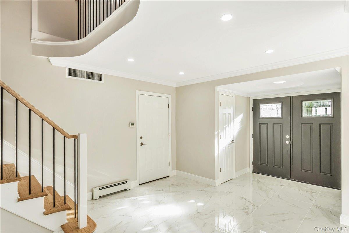 #4 photo, 75 Wesleyan Road, Smithtown , NY 11787