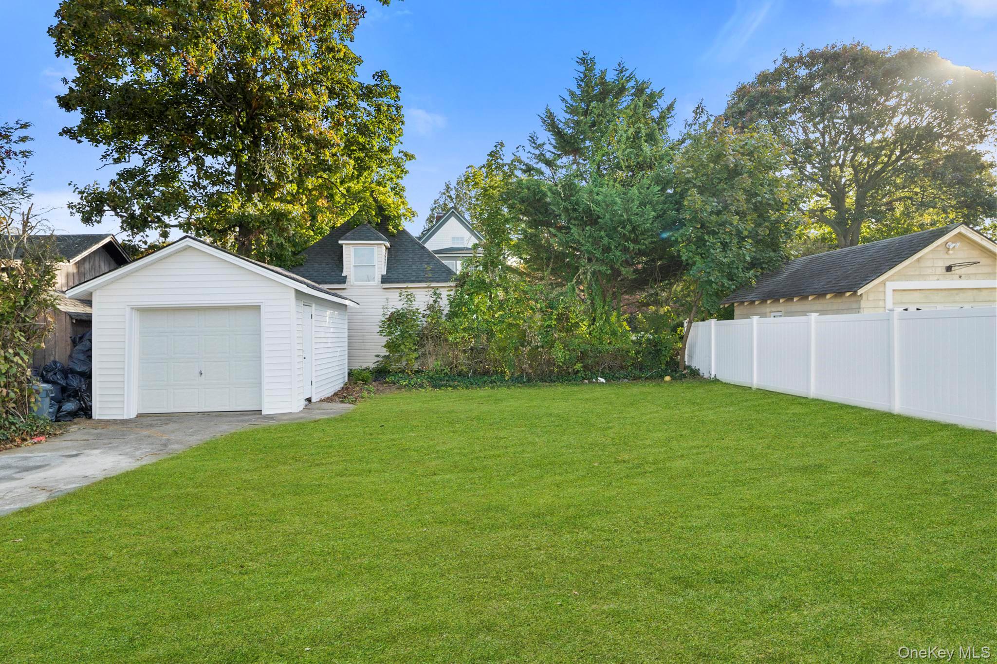 #17 photo, 36 New York Avenue, ナッソー郡 Freeport , NY 11520