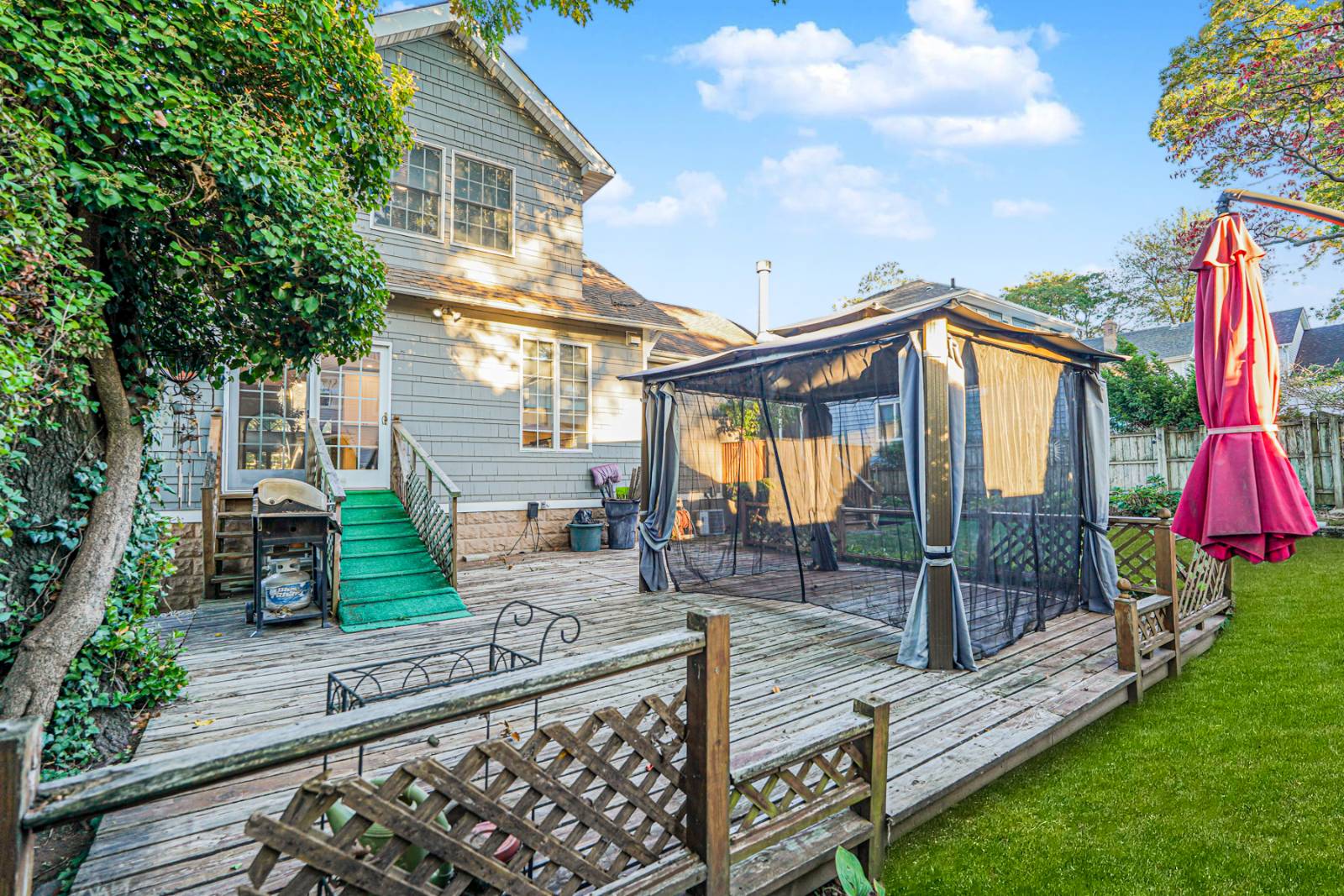 #39 photo, 114 Holly ave, Staten Island , NY 10308