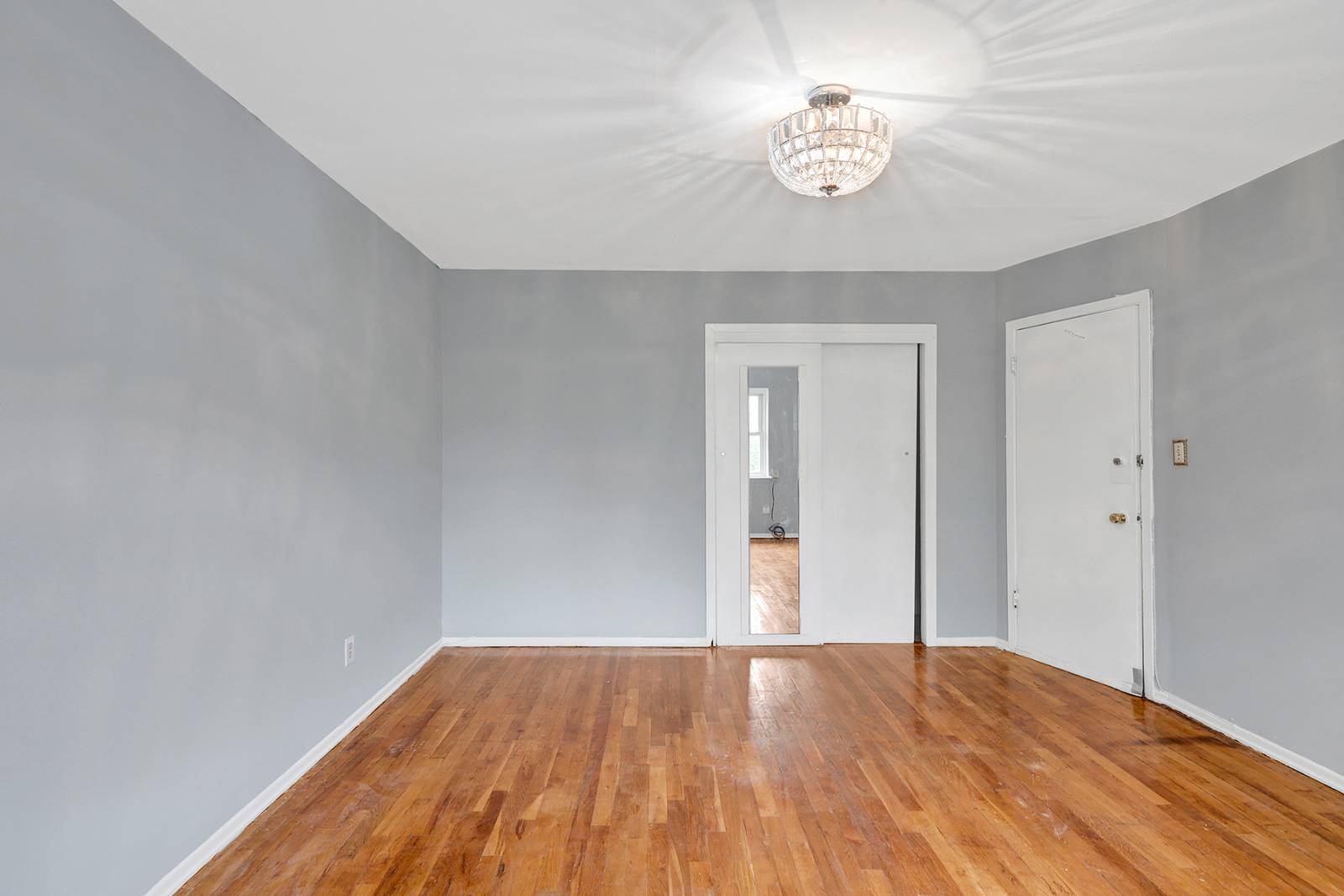 #17 photo, 615 E 57th St, ブルックリン区 East Flatbush , NY 11234