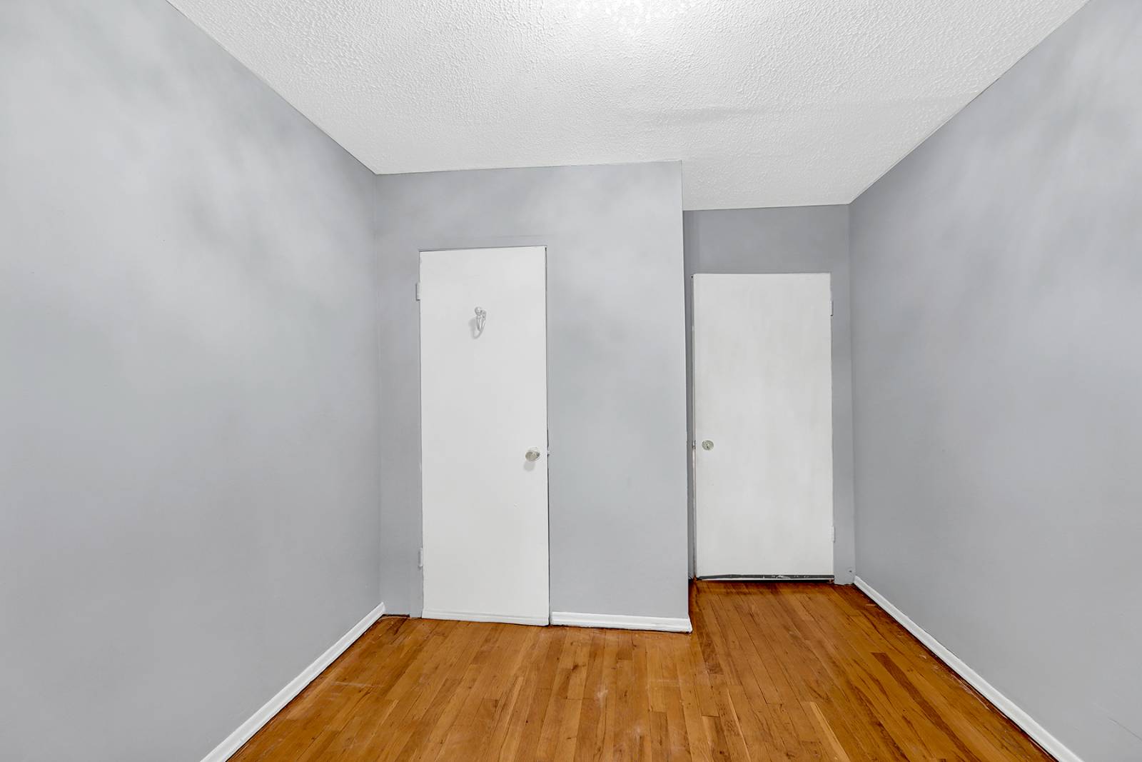 #19 photo, 615 E 57th St, ブルックリン区 East Flatbush , NY 11234