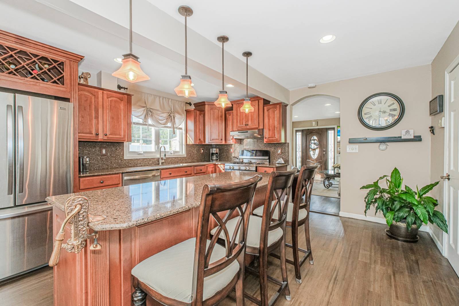 #11 photo, 44 Quintard St., スタテンアイランド Staten Island , NY 10305