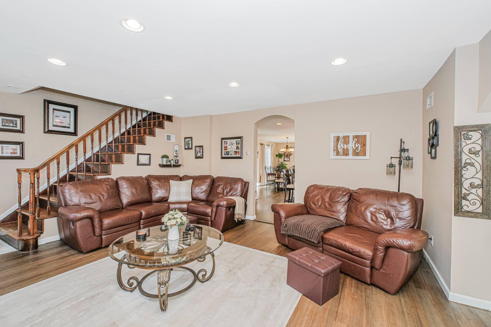 #4 photo, 44 Quintard St., スタテンアイランド Staten Island , NY 10305