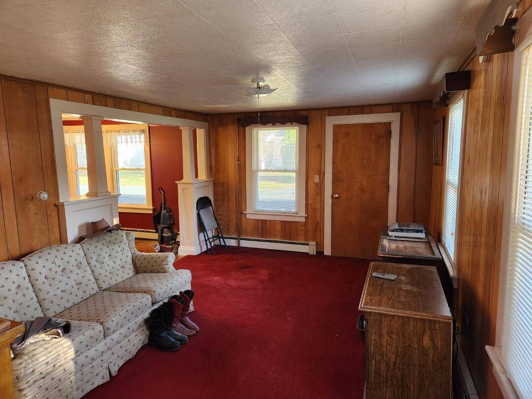 #17 photo, 3 Echo Park, Berlin , NY 12022