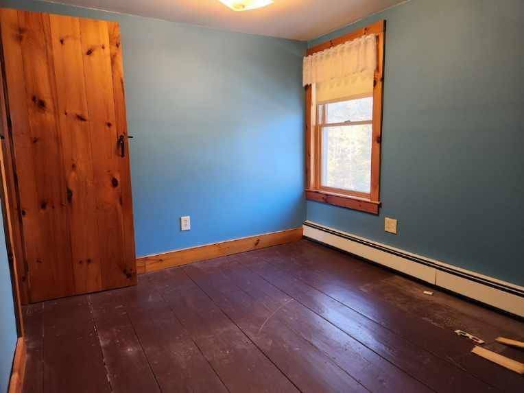 #8 photo, 3 Echo Park, Berlin , NY 12022