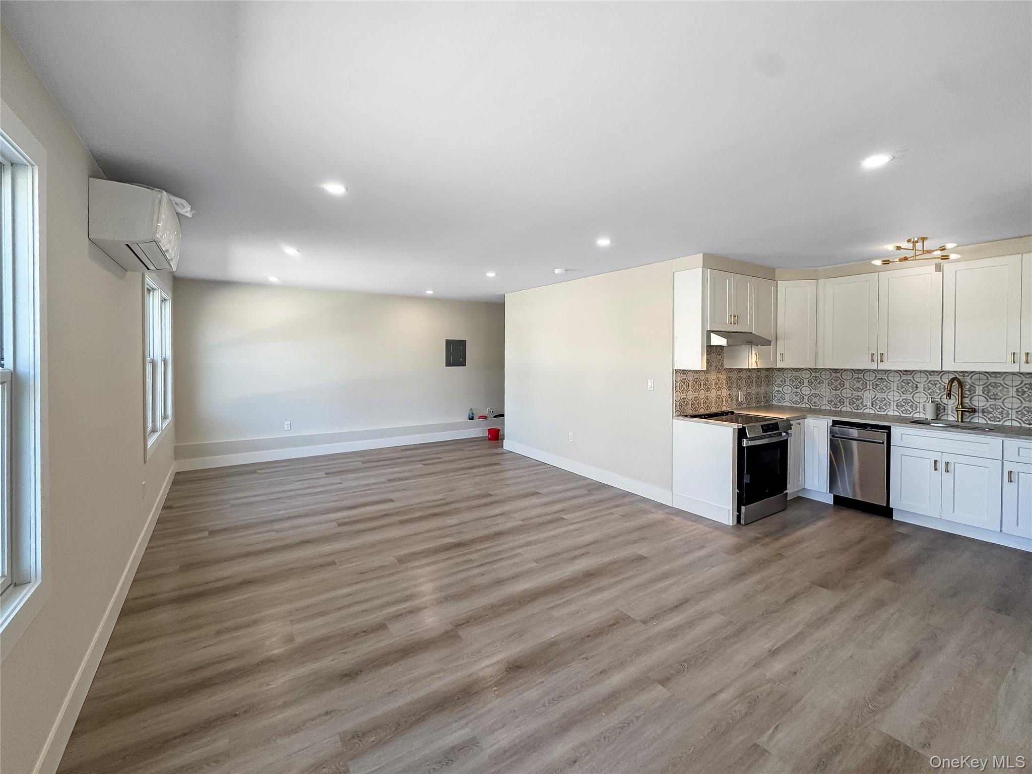 #2 photo, 110 Jericho Turnpike, ナッソー郡 Mineola , NY 11501