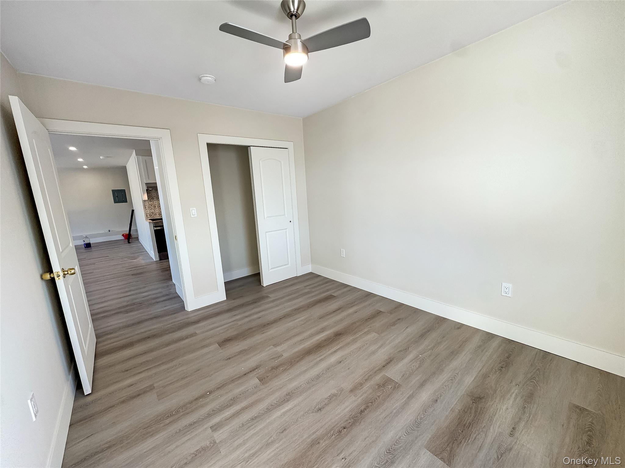 #8 photo, 110 Jericho Turnpike, ナッソー郡 Mineola , NY 11501