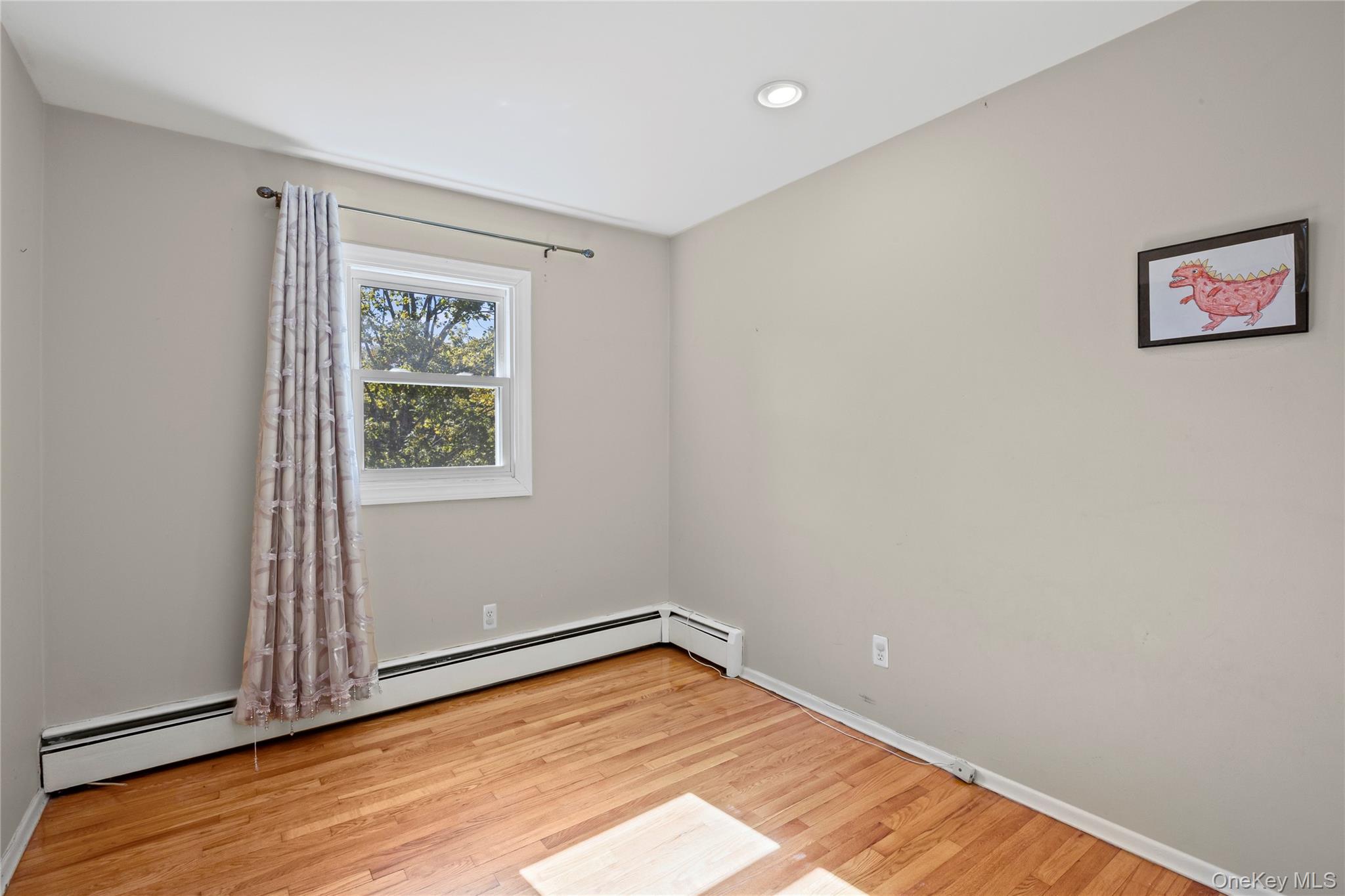 #15 photo, 9 Grossman Street, サフォーク郡 Melville , NY 11747