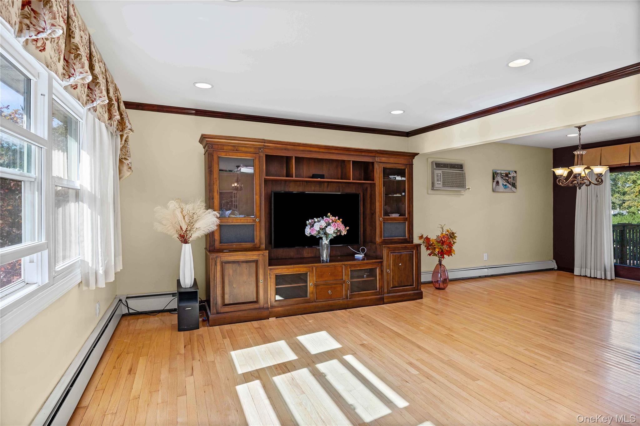 #5 photo, 9 Grossman Street, サフォーク郡 Melville , NY 11747