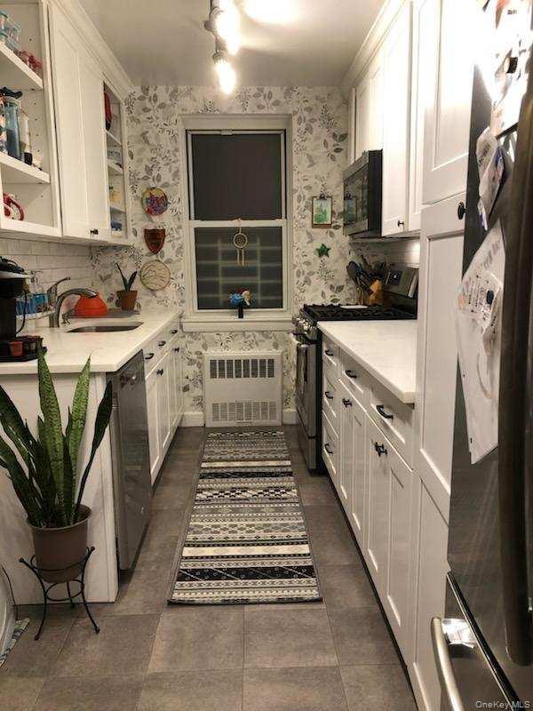 #11 photo, 3176 Decatur Avenue, ブロンクス区 Bronx , NY 10467