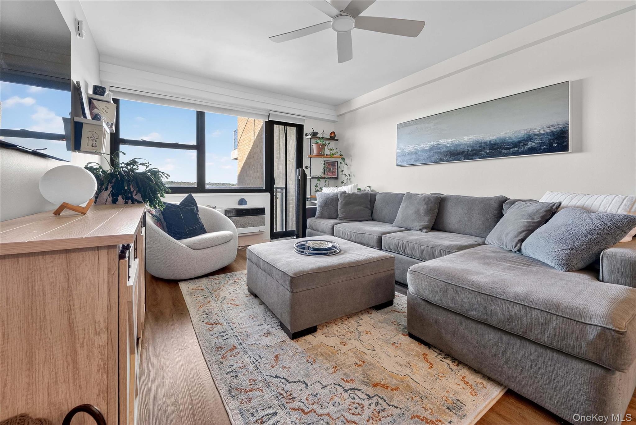 #17 photo, 155 Ferris Avenue, White Plains , NY 10603