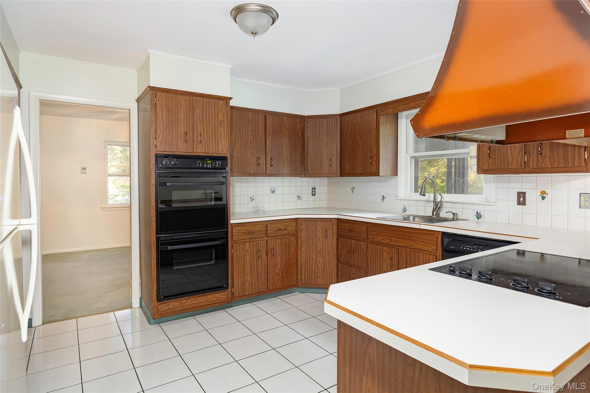 #7 photo, 15 Geneva Drive, Hopewell Junction , NY 12533