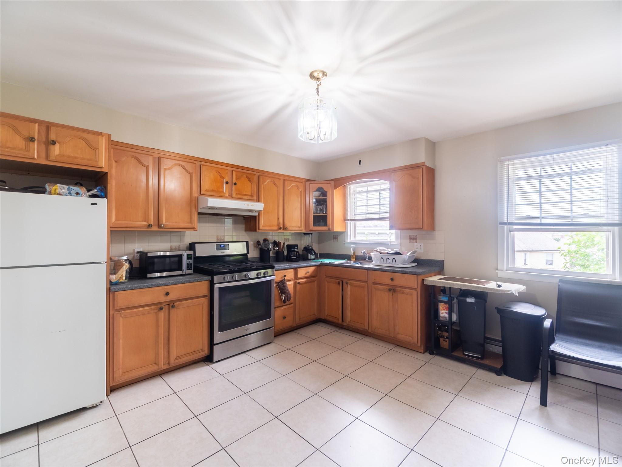 #14 photo, 106 Grace Church Street, Port Chester , NY 10573