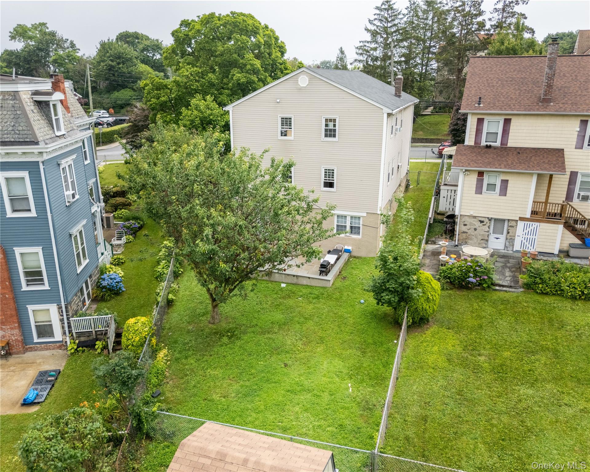 #4 photo, 106 Grace Church Street, Port Chester , NY 10573