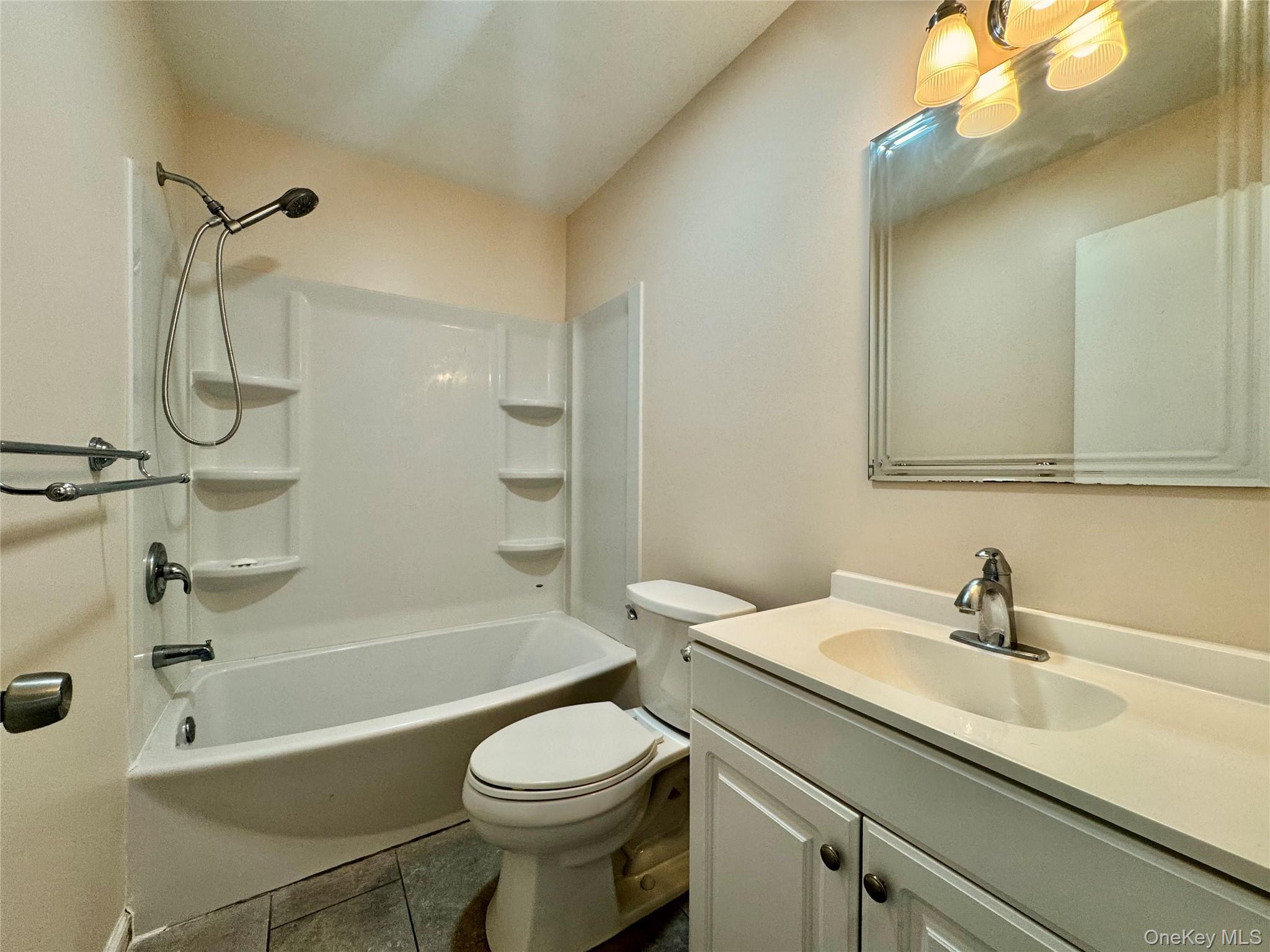 #13 photo, 8 Ebury, Middletown , NY 10940