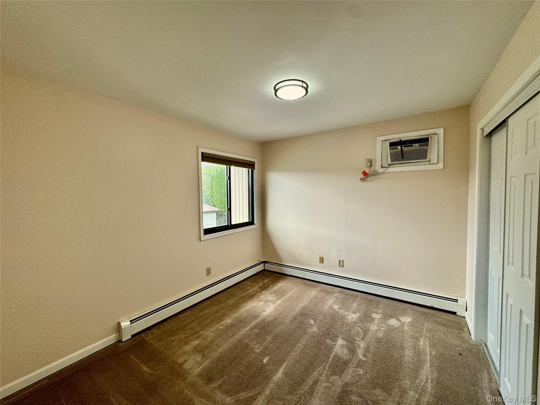 #14 photo, 8 Ebury, Middletown , NY 10940