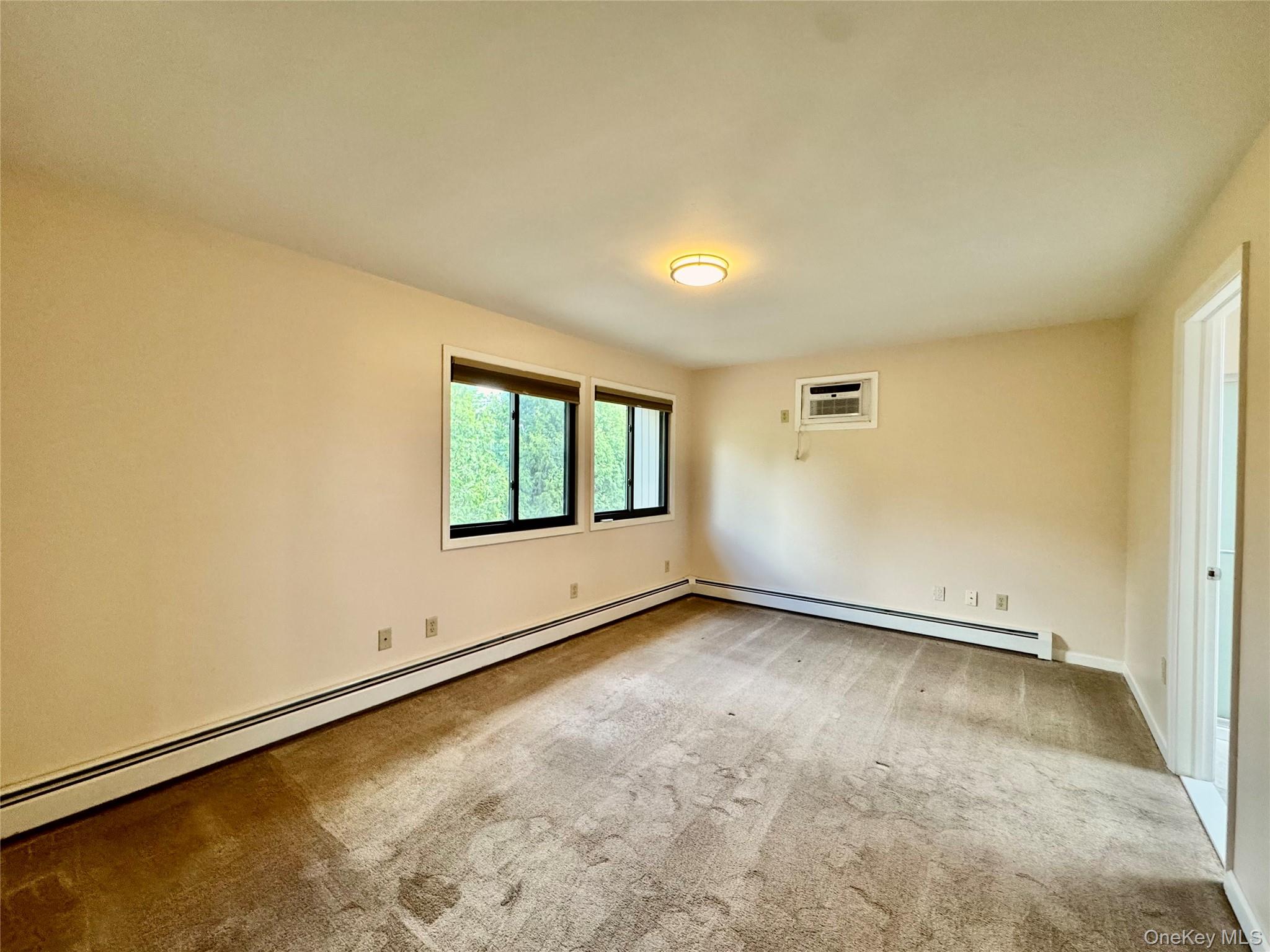 #16 photo, 8 Ebury, Middletown , NY 10940