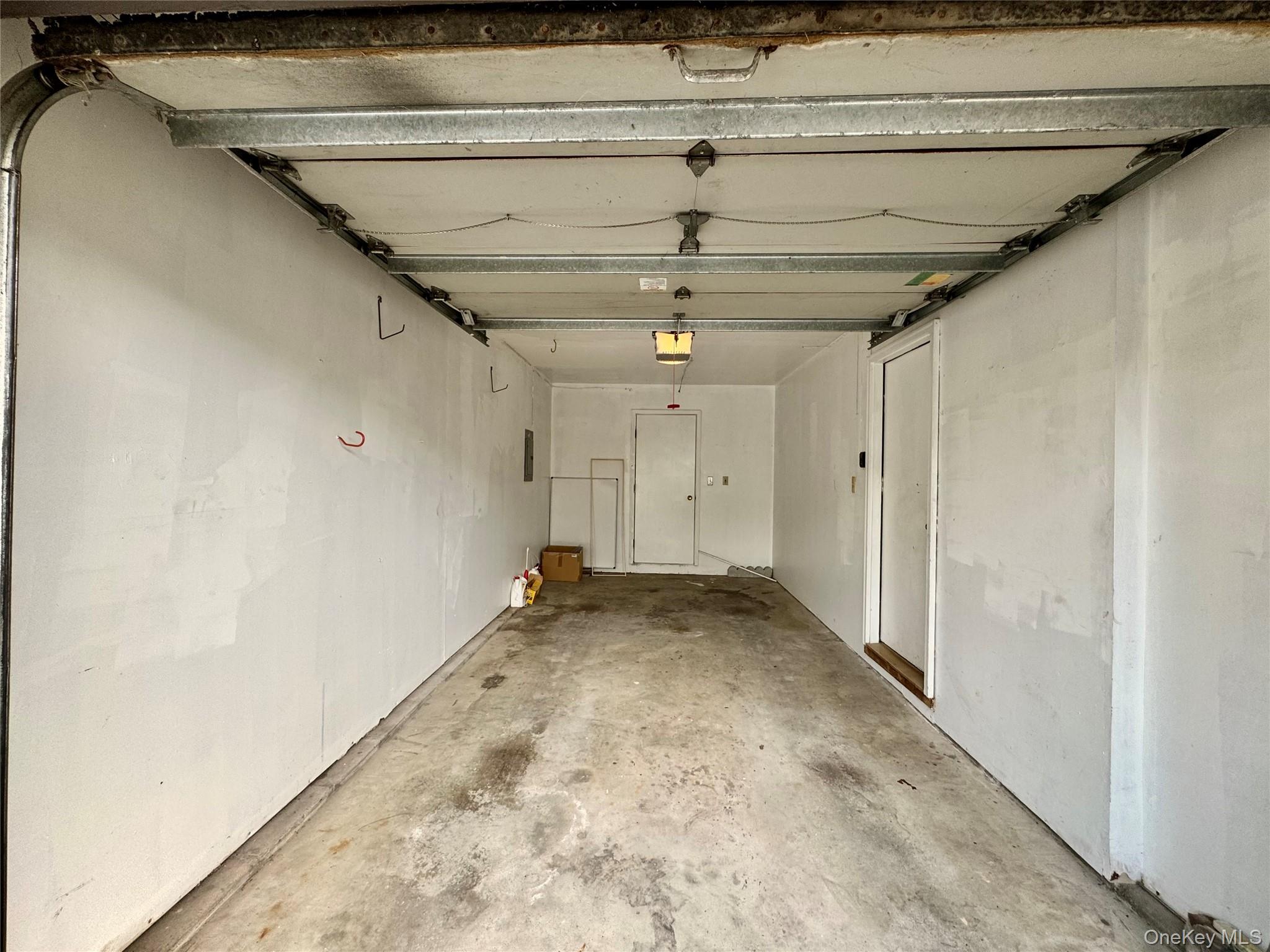 #20 photo, 8 Ebury, Middletown , NY 10940