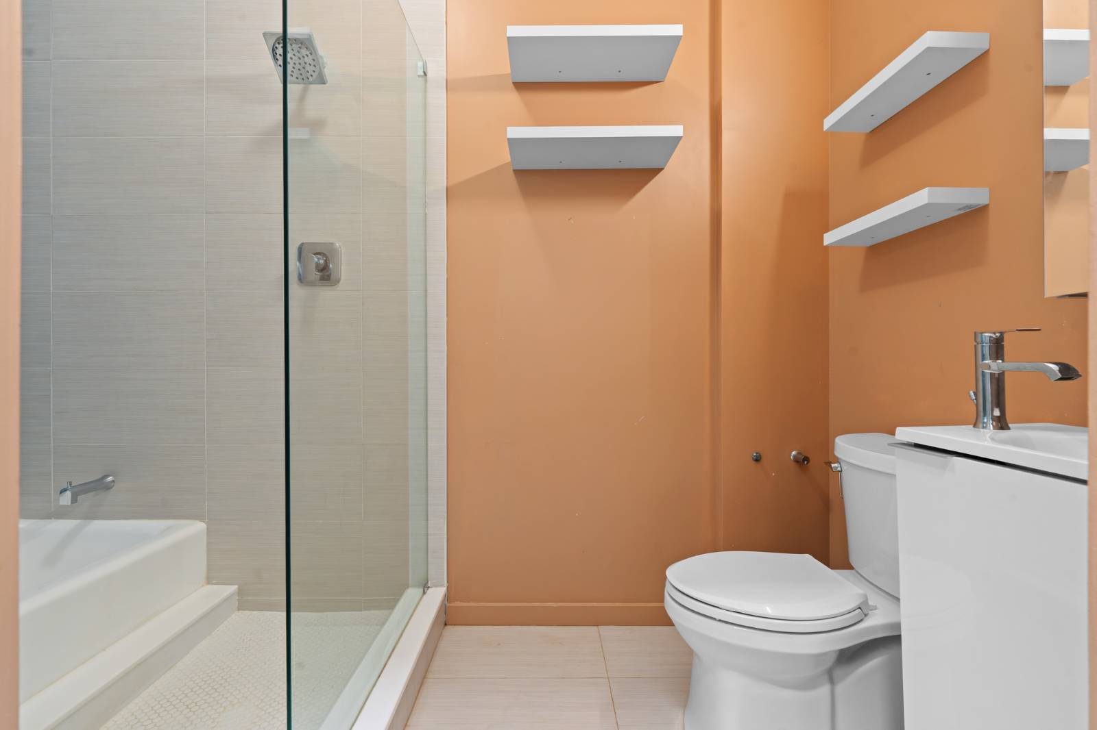 #15 photo, 231 E 88th St, #1W, マンハッタン New York , NY 10128