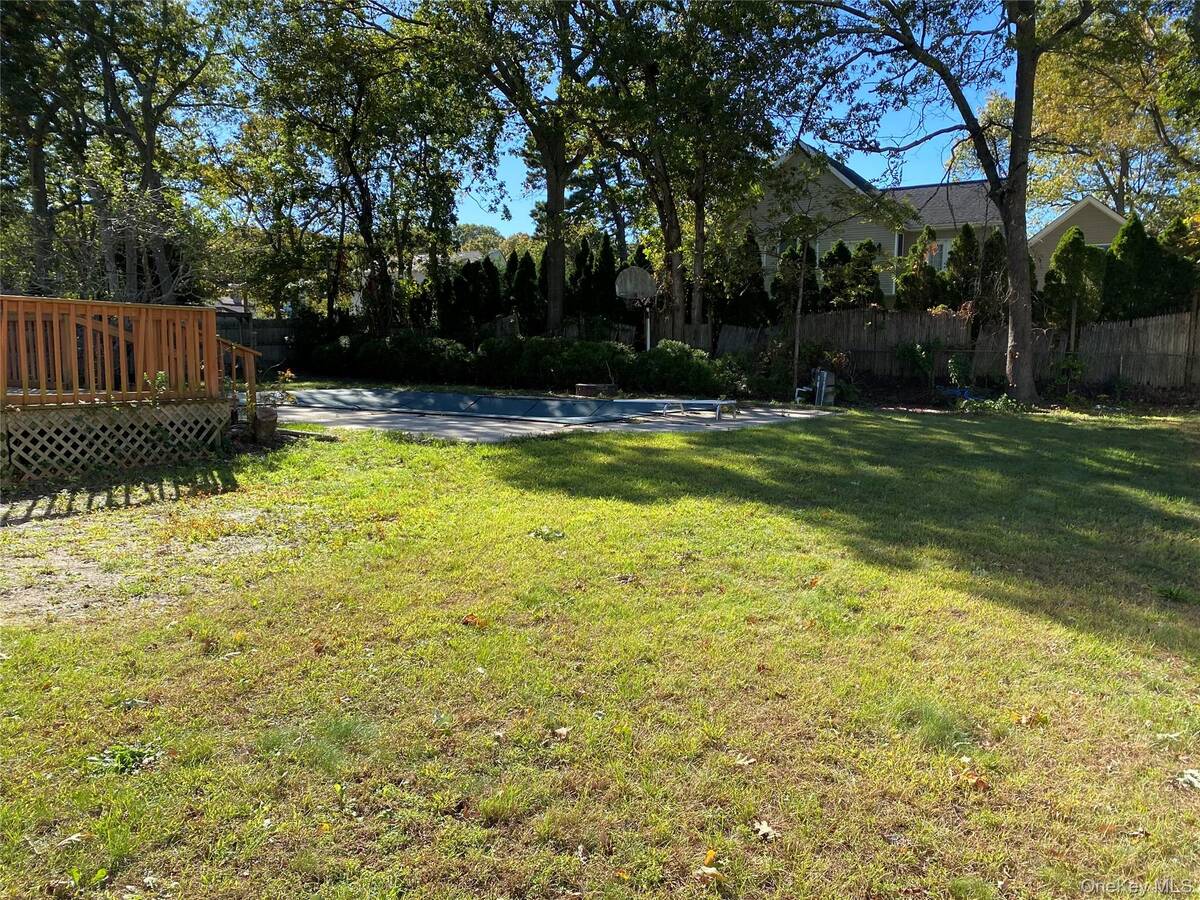 #20 photo, 7 Filmore Avenue, サフォーク郡 Coram , NY 11727