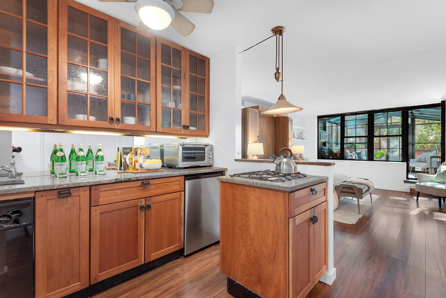 #7 photo, 222 W 14TH Street, マンハッタン West Village , NY 10011