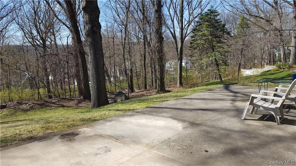 #4 photo, 16 Major Appleby Road, Ardsley , NY 10502