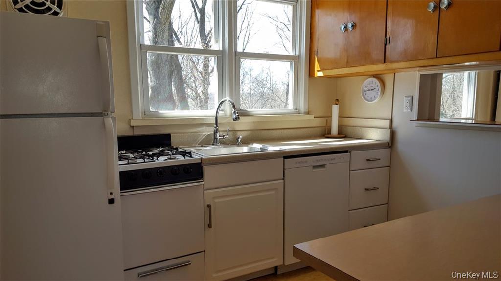 #9 photo, 16 Major Appleby Road, Ardsley , NY 10502