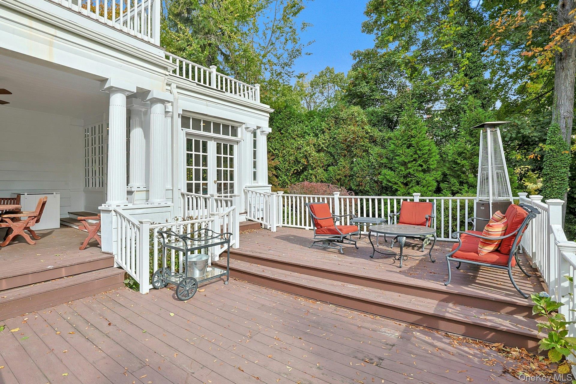 #16 photo, 49 Overlook Circle, New Rochelle , NY 10804