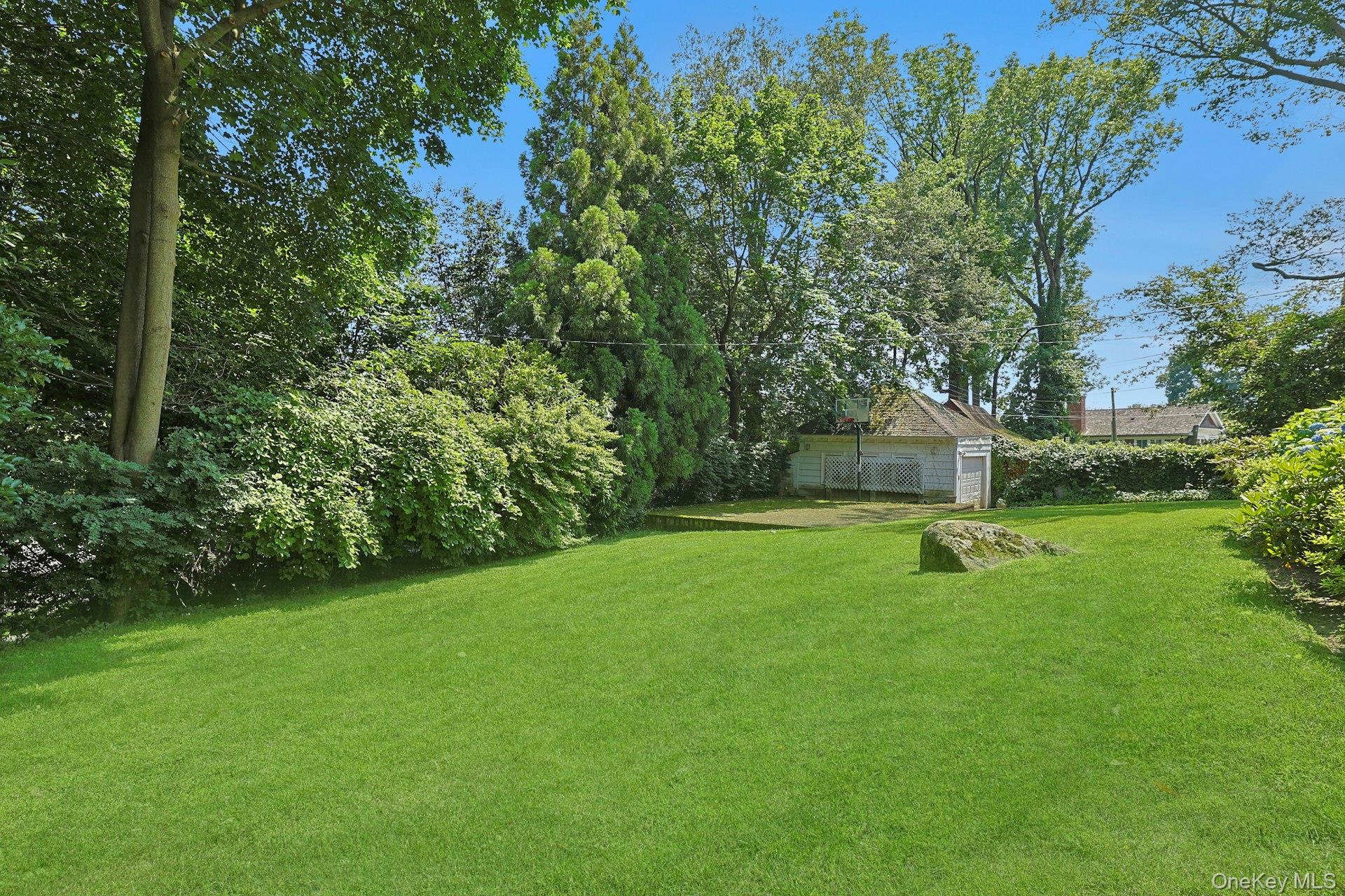 #4 photo, 49 Overlook Circle, New Rochelle , NY 10804