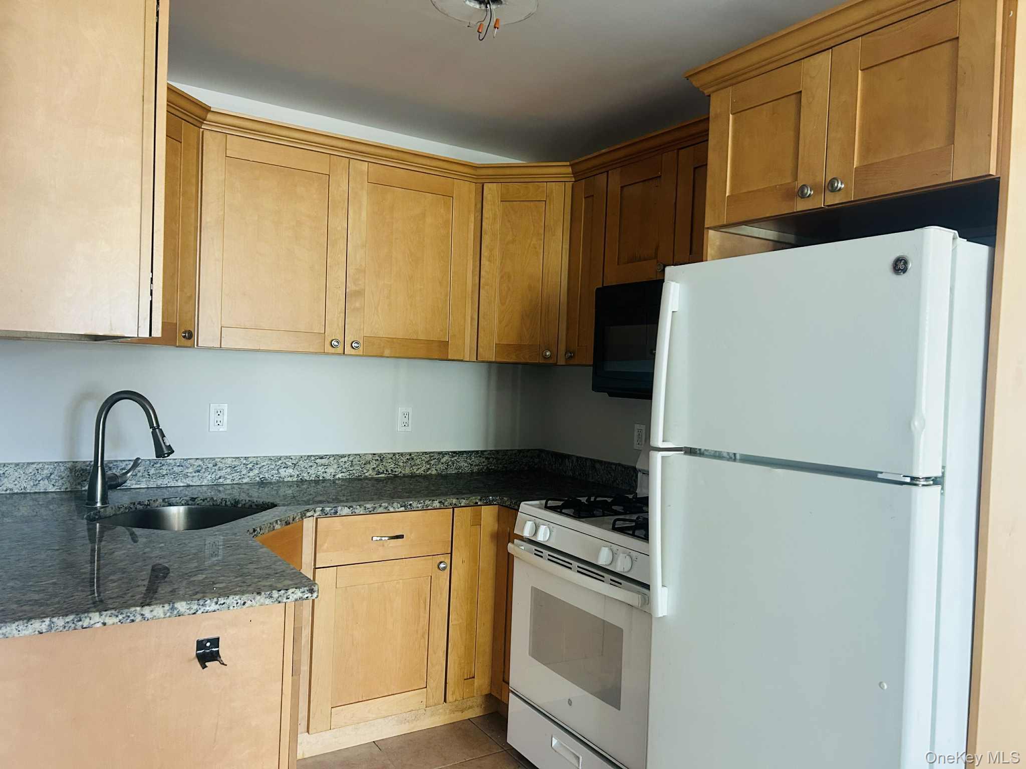 #2 photo, 16 Schneider Avenue, Highland Falls , NY 10928