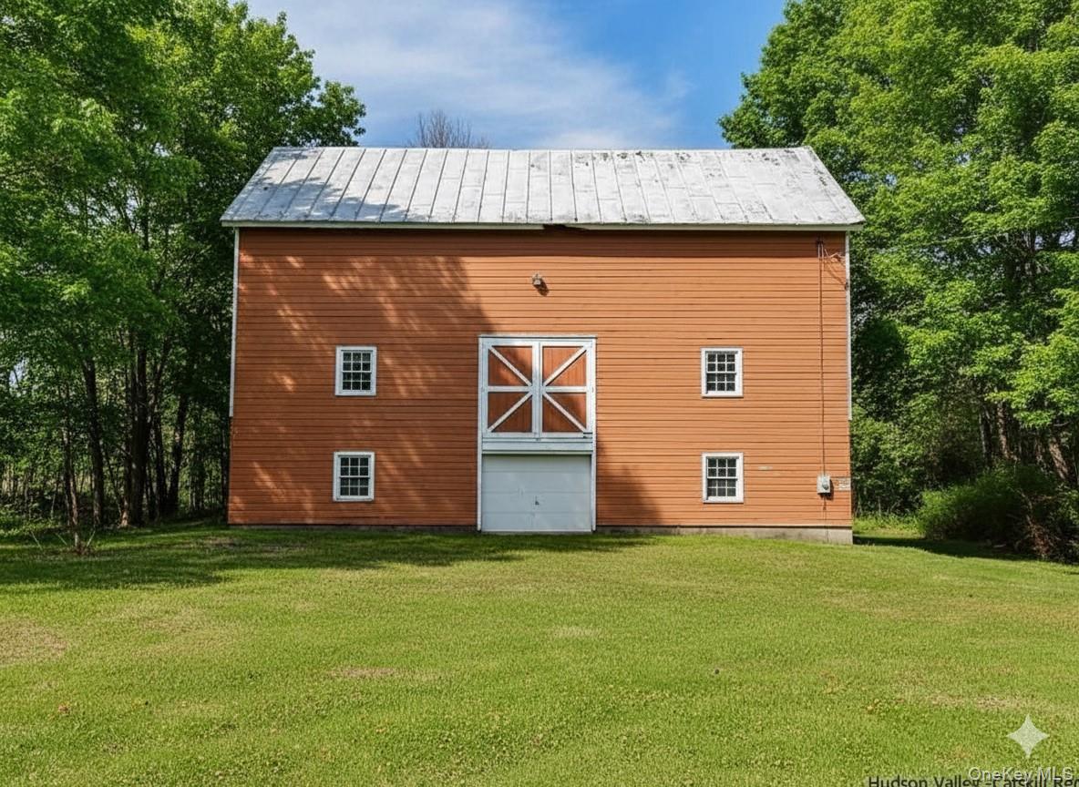 #3 photo, 133 Williams Road, Red Hook , NY 12571