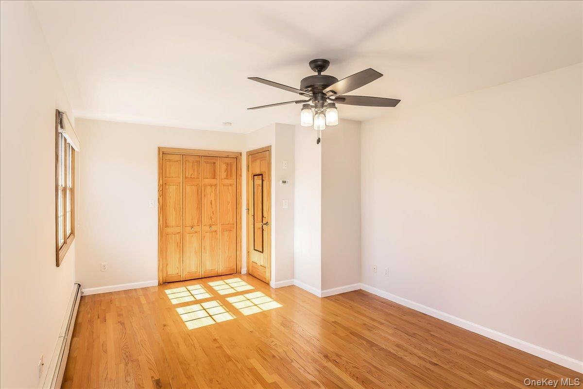 #20 photo, 2186 McClellan Street, East Meadow , NY 11554