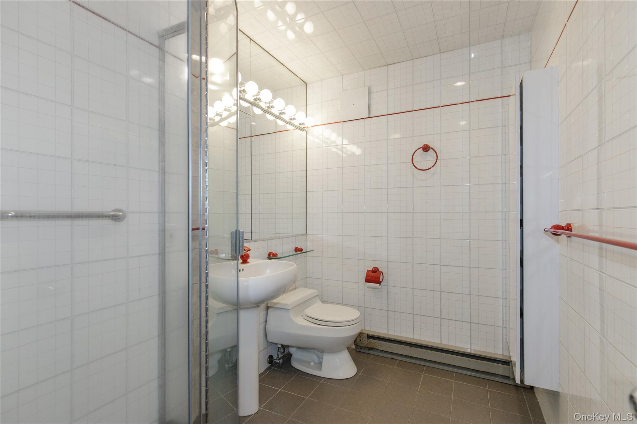 #12 photo, 21 CANTERBURY, ナッソー郡 Great Neck , NY 11021