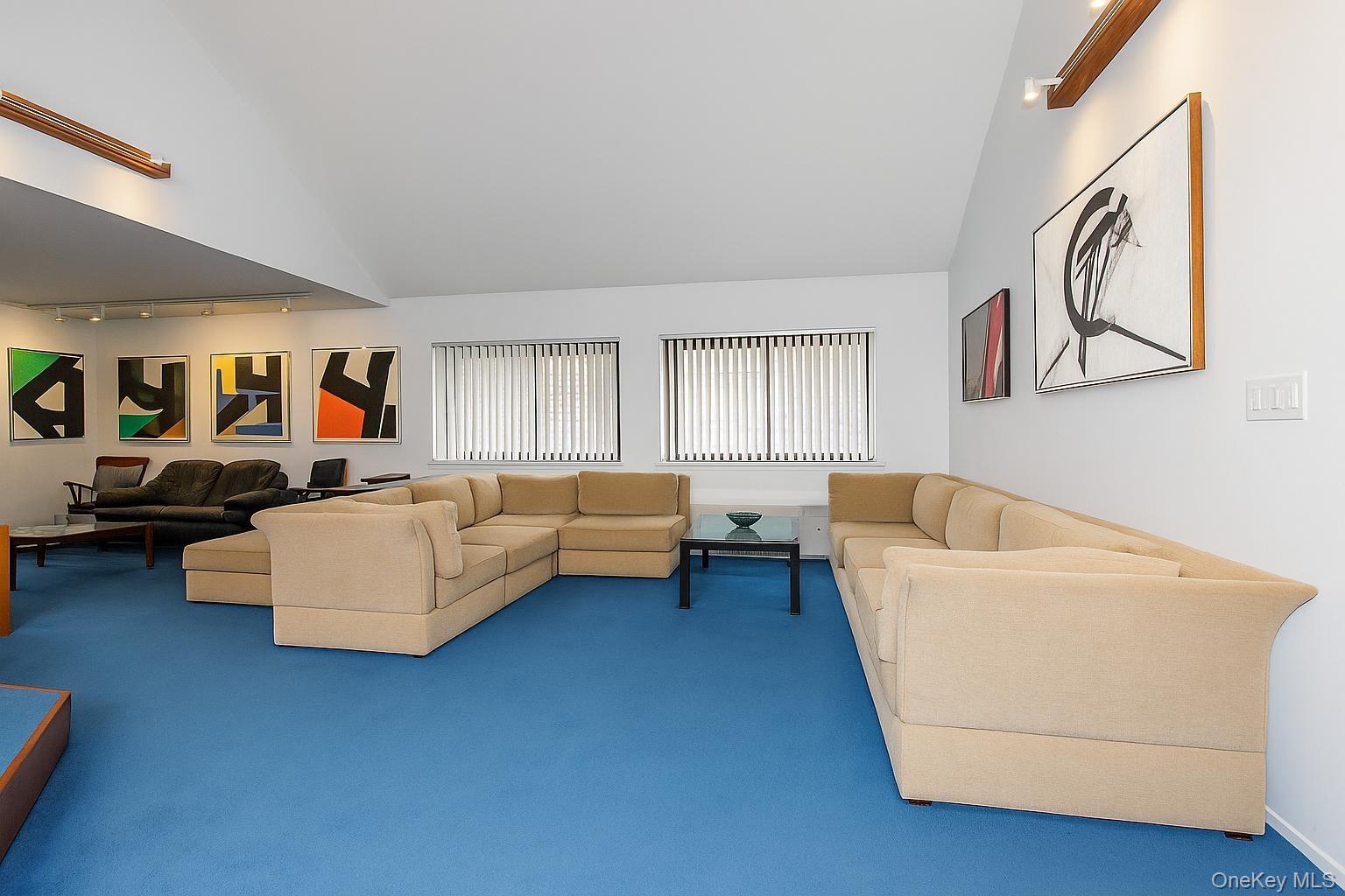 #4 photo, 21 CANTERBURY, ナッソー郡 Great Neck , NY 11021