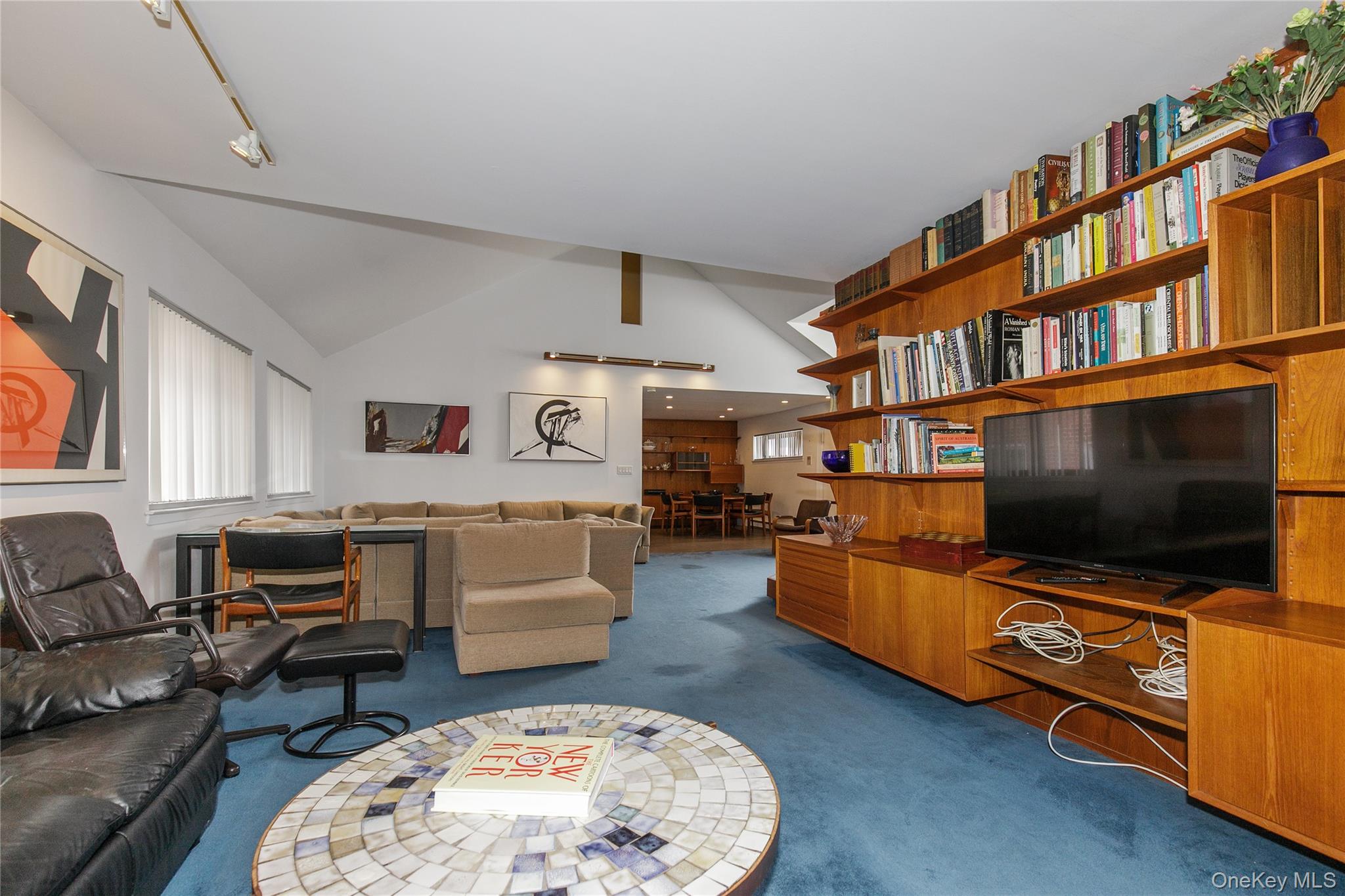 #8 photo, 21 CANTERBURY, ナッソー郡 Great Neck , NY 11021