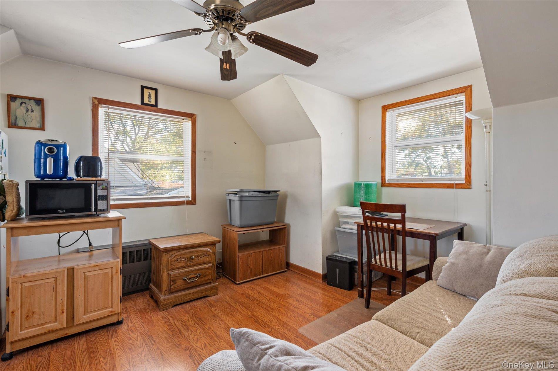 #15 photo, 480 N Greene Avenue, サフォーク郡 Lindenhurst , NY 11757