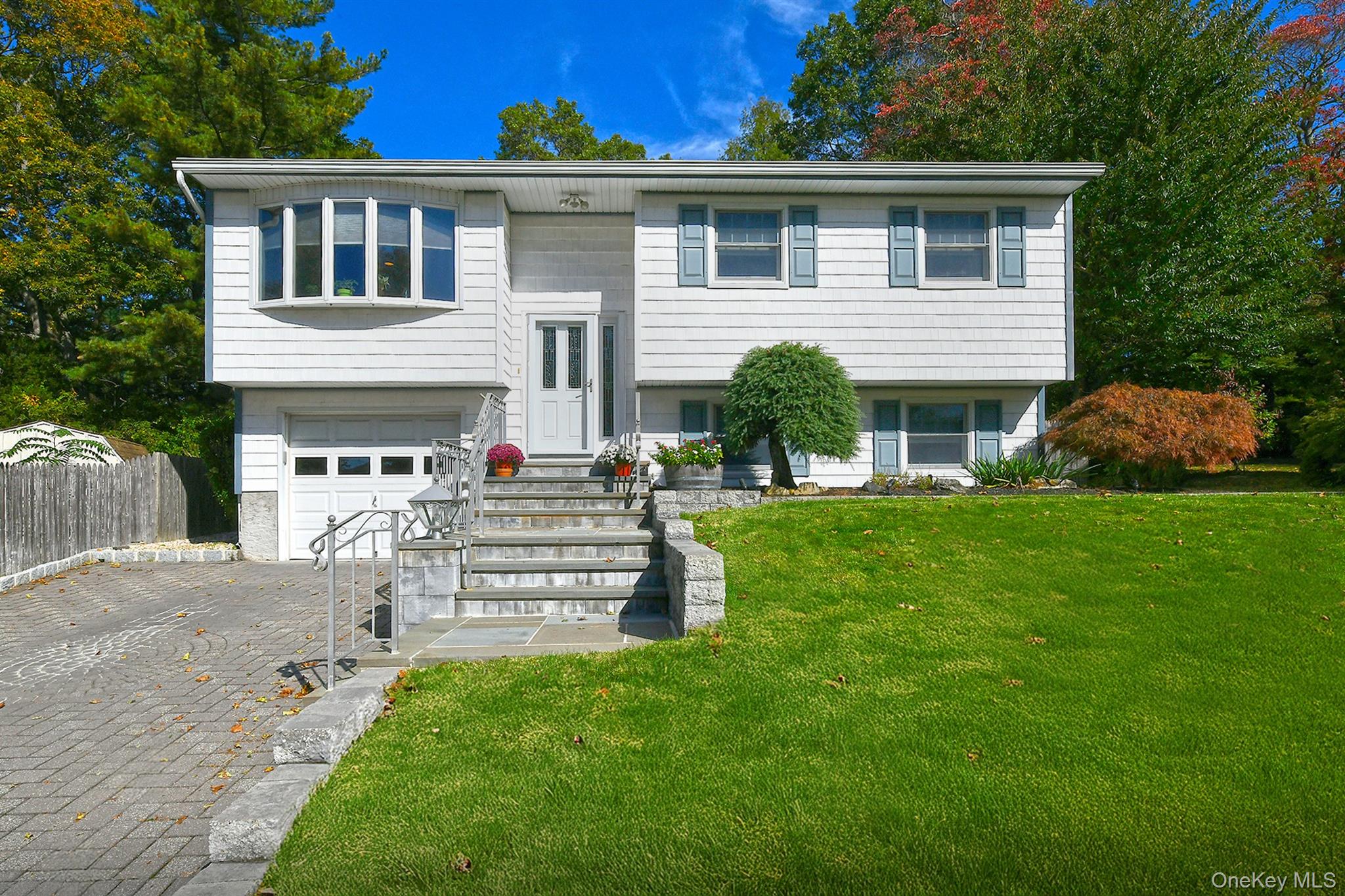 #1 photo, 7 Cardiff Court, サフォーク郡 South Huntington , NY 11746