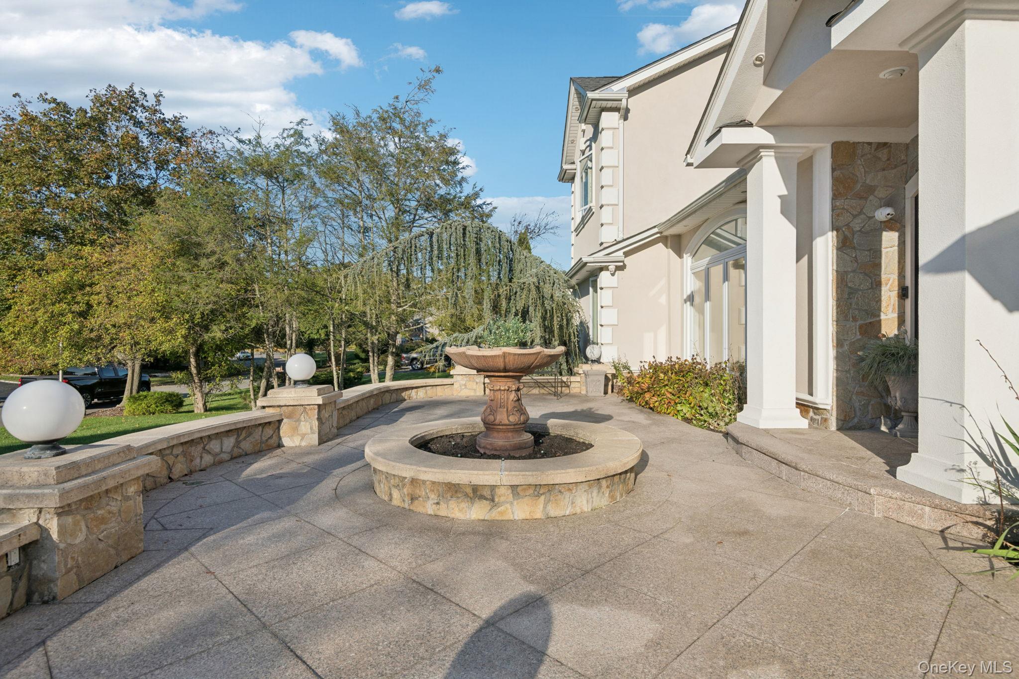 #2 photo, 63 Fleetwood Road, サフォーク郡 Commack , NY 11725