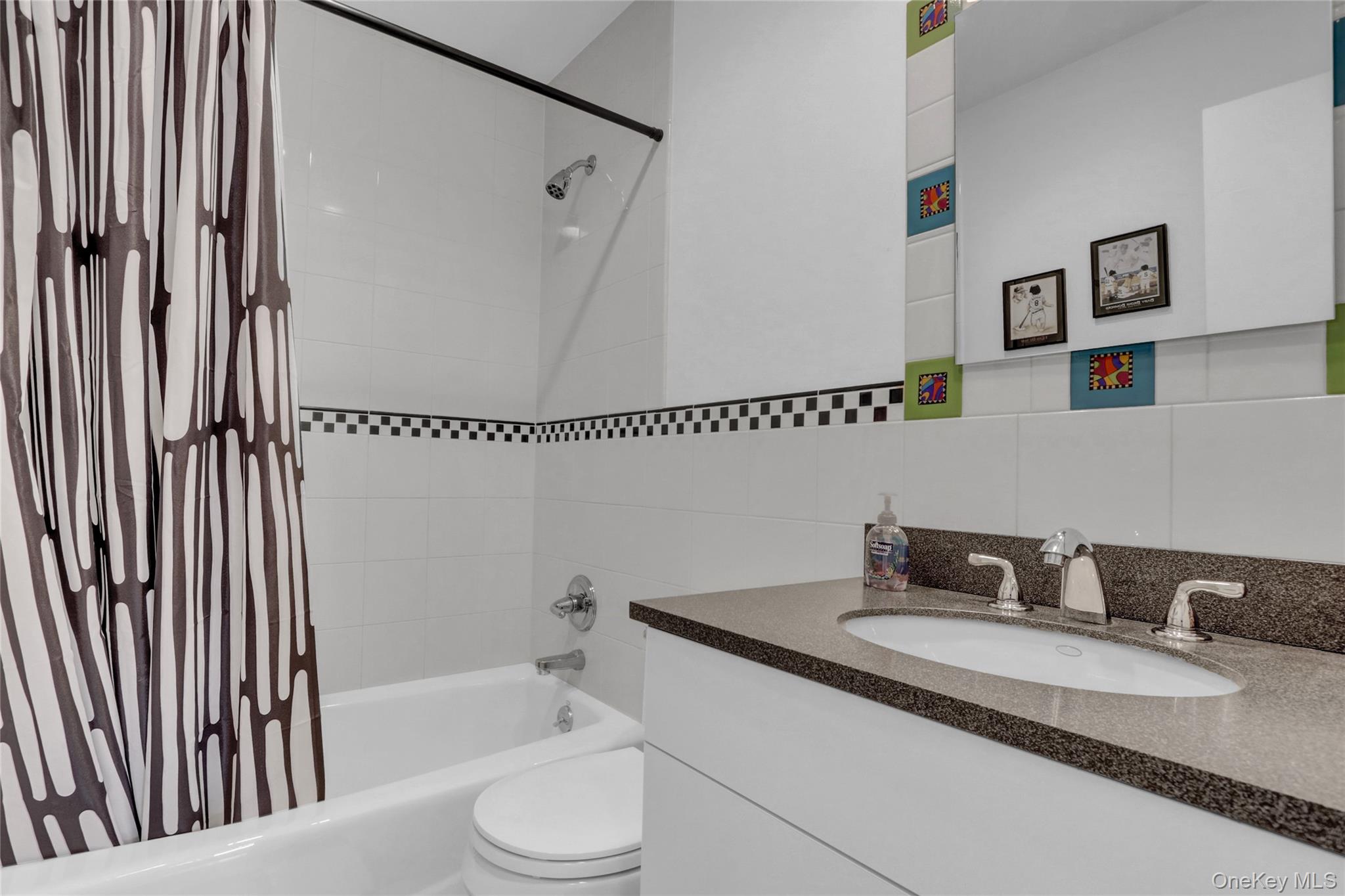 #17 photo, 23 Lillian Lane, ナッソー郡 Plainview , NY 11803