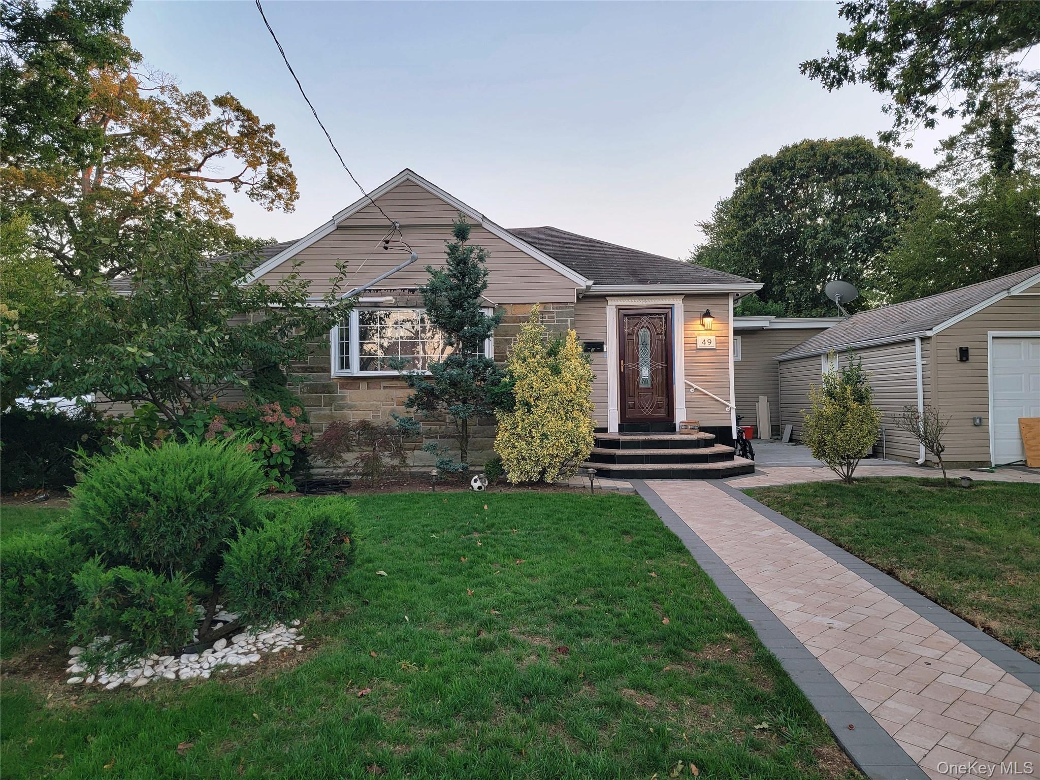 #10 photo, 49 Ashely Drive, ナッソー郡 Valley Stream , NY 11580