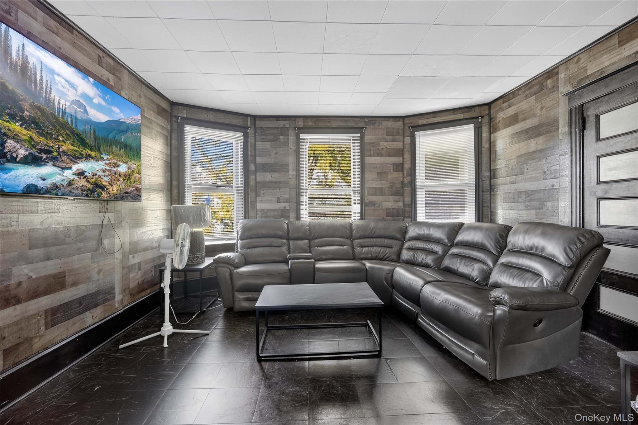 #6 photo, 60 Lent Street, Poughkeepsie , NY 12601