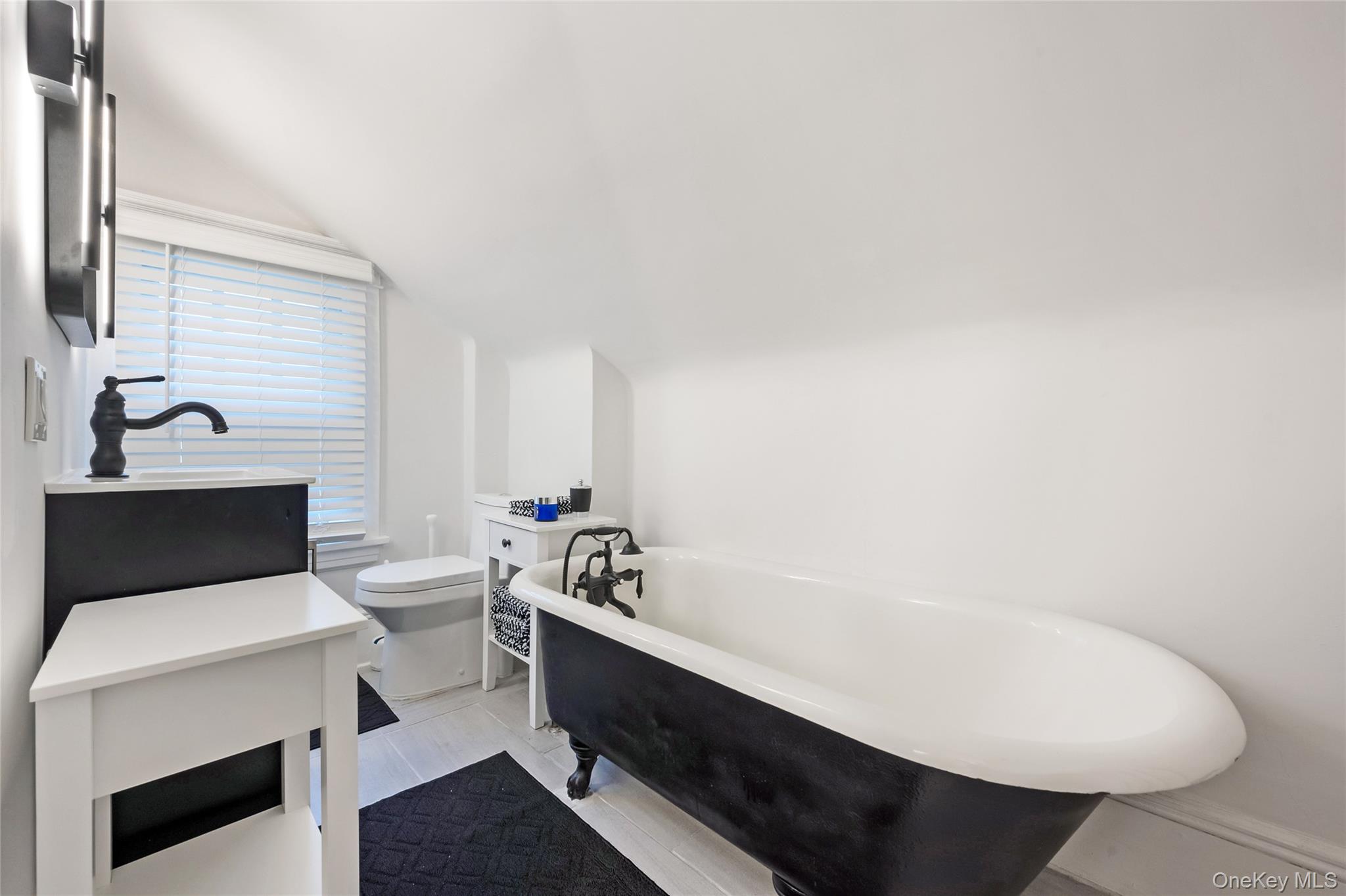 #19 photo, 60 Aberfoyle Road, New Rochelle , NY 10804