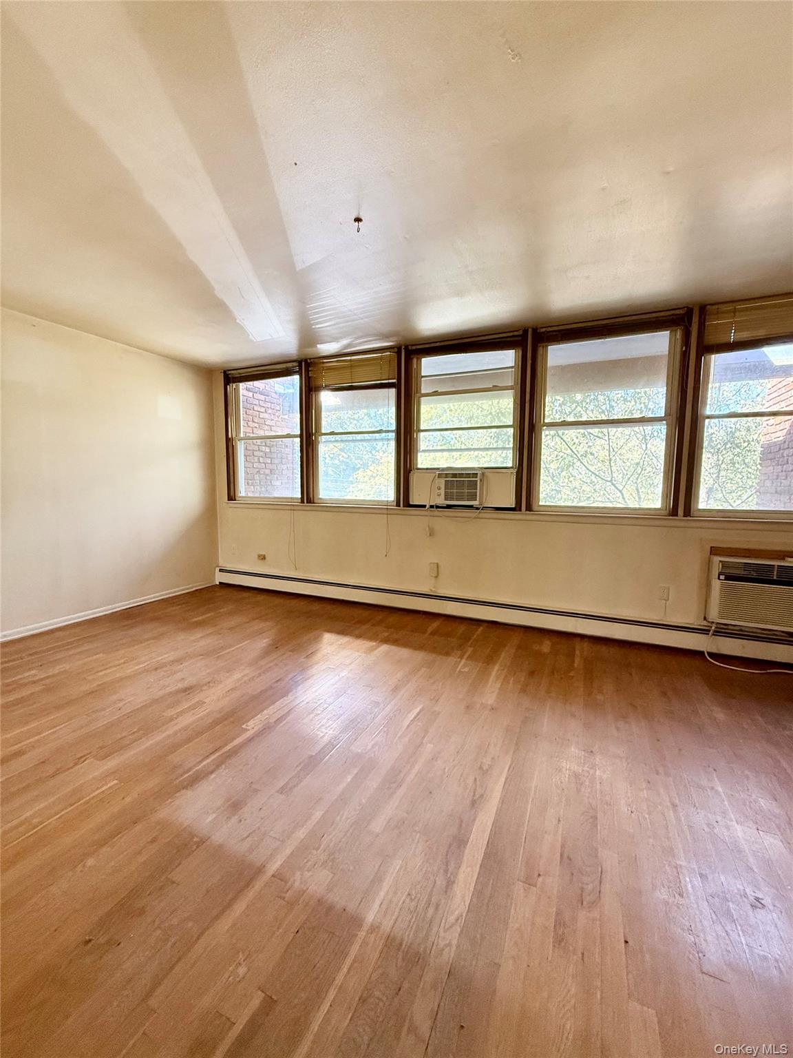 #13 photo, 160 Halgren Crescent, Haverstraw , NY 10927