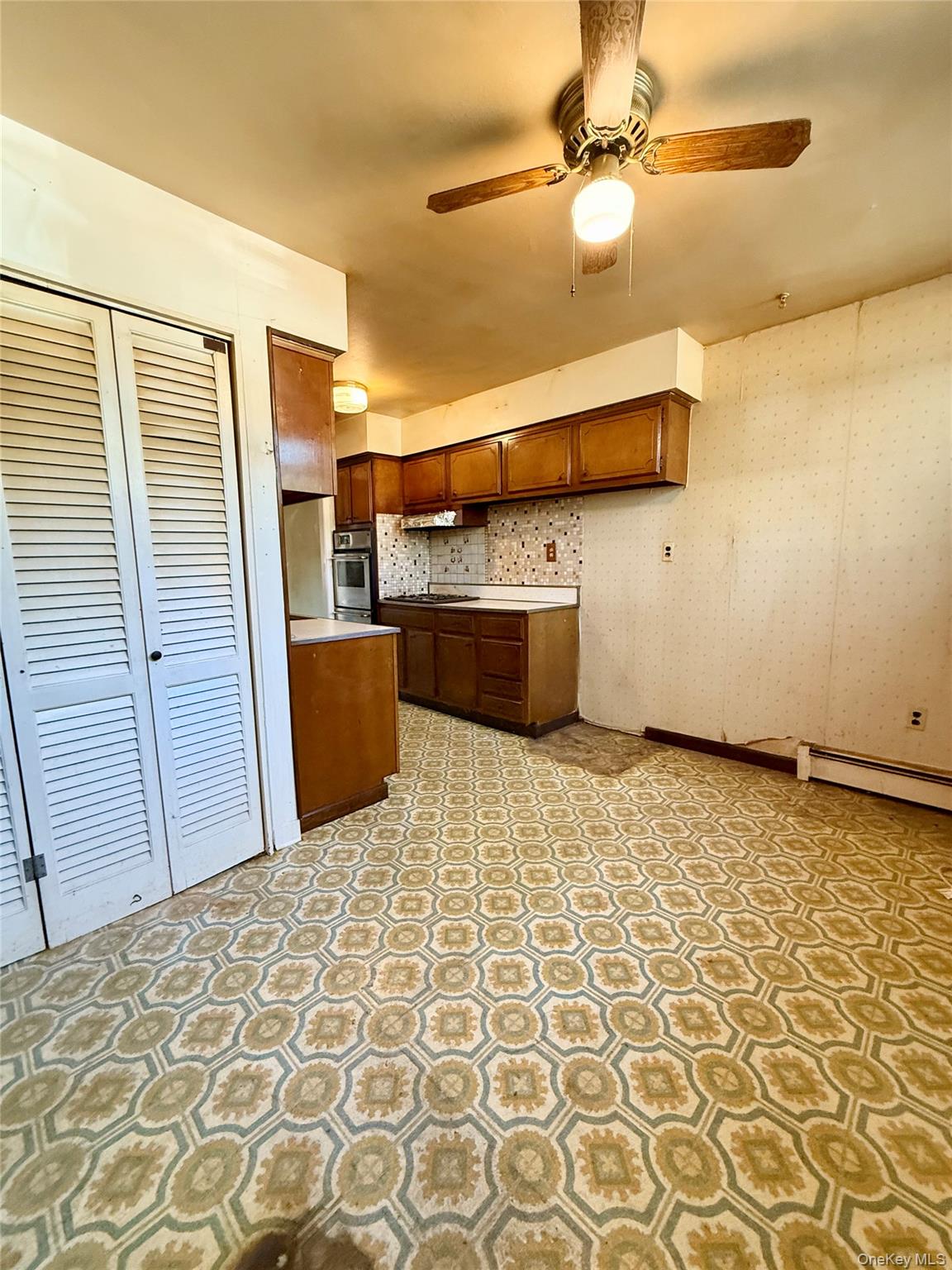 #5 photo, 160 Halgren Crescent, Haverstraw , NY 10927